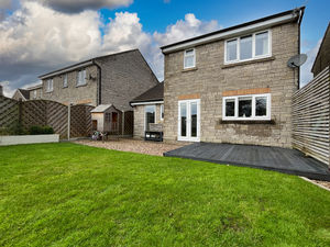 Photo 35- click for photo gallery